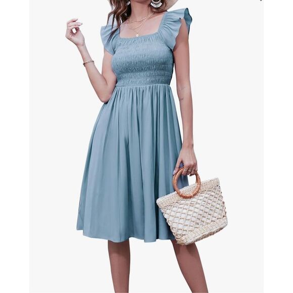 NEW Simier Fariry Smocked Knee Length Travel Casual Dress Pockets L - Picture 1 of 8